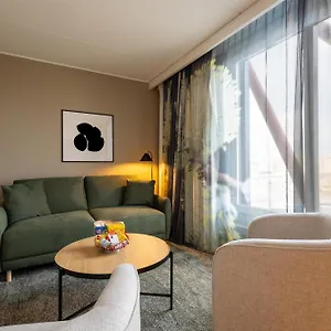 4* فندق فيرست جي
